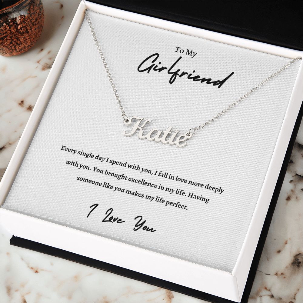 To My Girlfriend | Custom Name Necklace